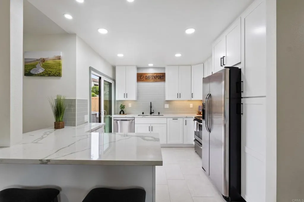 https://cdn.realtyfeed.com/cdn/127/306748877/b04c9f32900221c02cf80ed0ac2b6703.webp