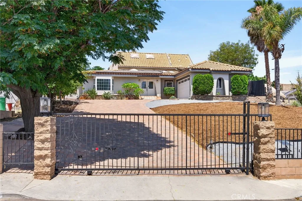 11610 Cornell, Riverside, CA 92507 - Photo 4 of 72, Riverside, CA