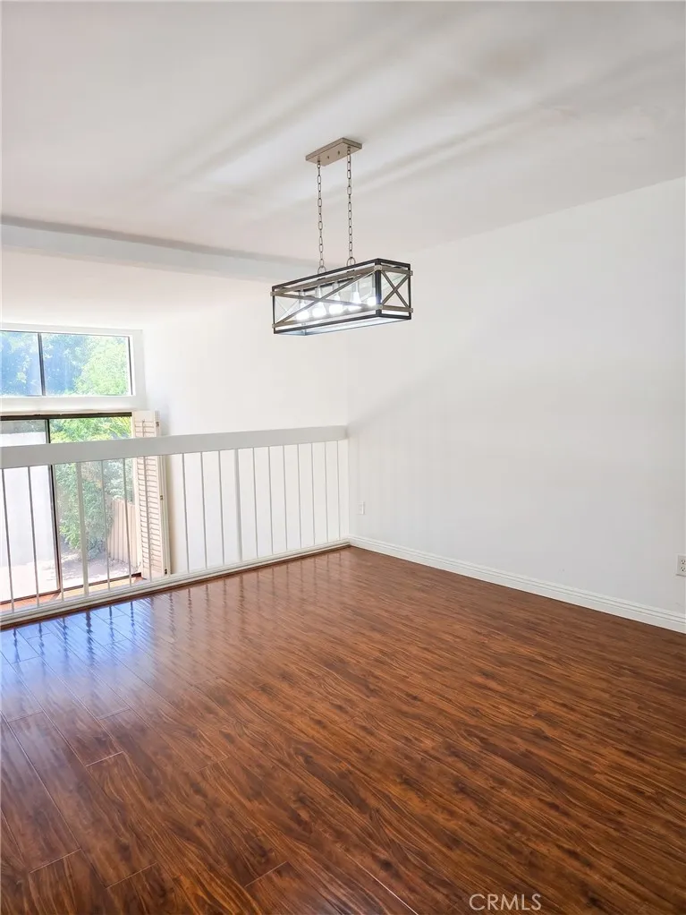 6121 Shoup Avenue Unit 10, Woodland Hills, CA 91367 - Photo 5 of 26, Woodland Hills, CA