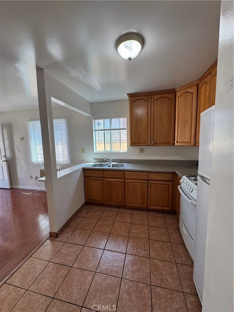 1466 Silver Lake Boulevard, Silver Lake, CA 90026 - Photo 4 of 12, Silver Lake, CA