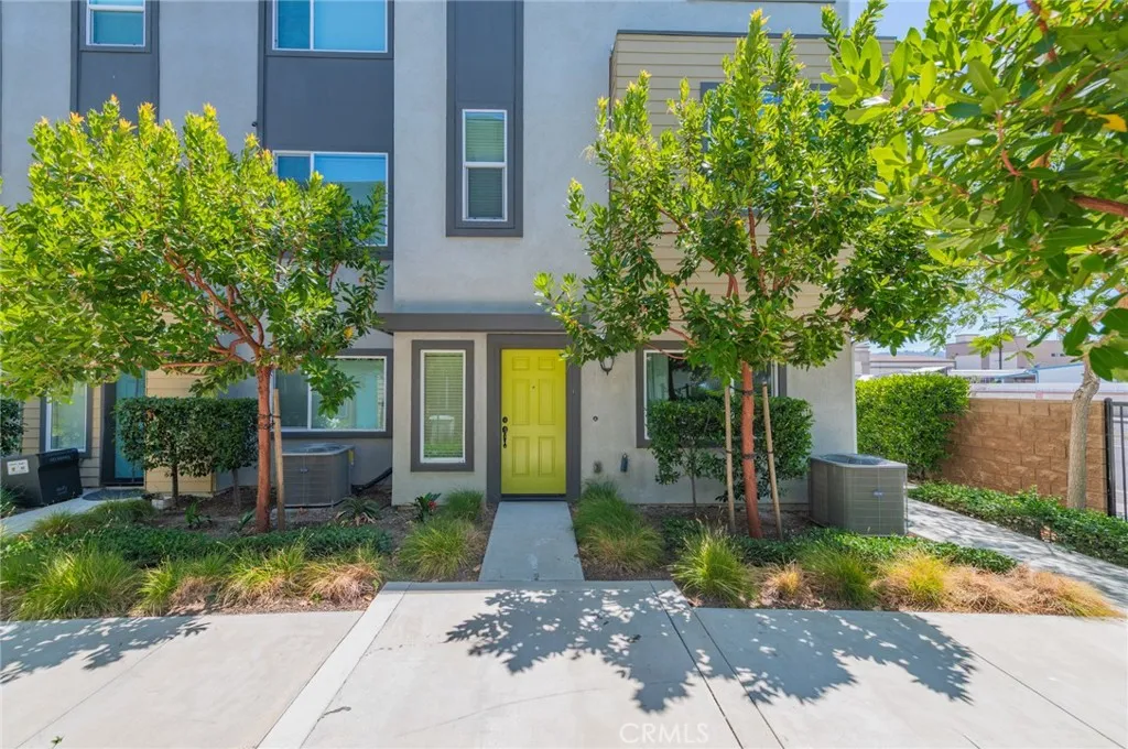 1215 Canoe Lane, Harbor City, CA 90710 - Main photo, Harbor City, CA