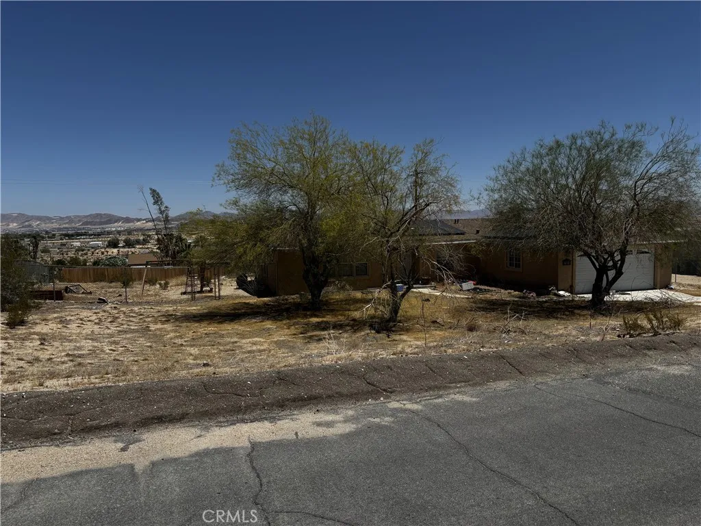 73816 Playa Vista, 29 Palms, CA 92277 - Main photo, 29 Palms, CA