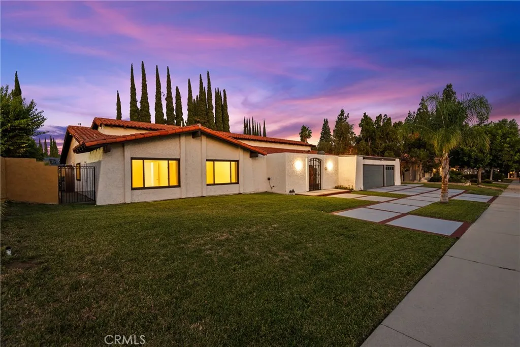 Northridge, CA 91324
