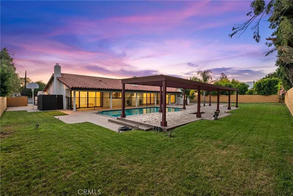 Northridge, CA 91324