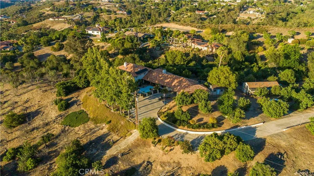 https://cdn.realtyfeed.com/cdn/127/306748980/0b2ab018bb7c85591a9b16883f8efdce.webp