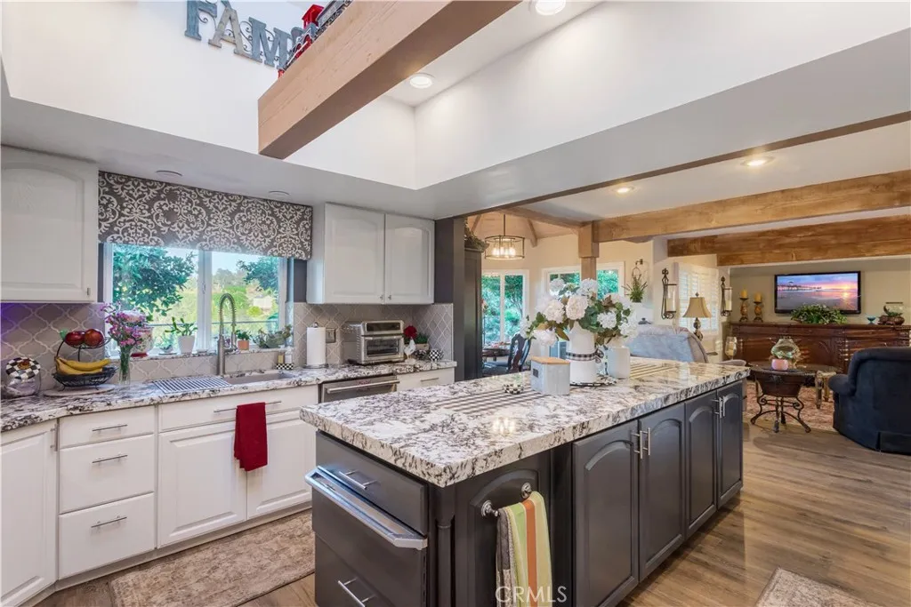 https://cdn.realtyfeed.com/cdn/127/306748980/49fca29b8c7c5327c1aec4e5dd205758.webp