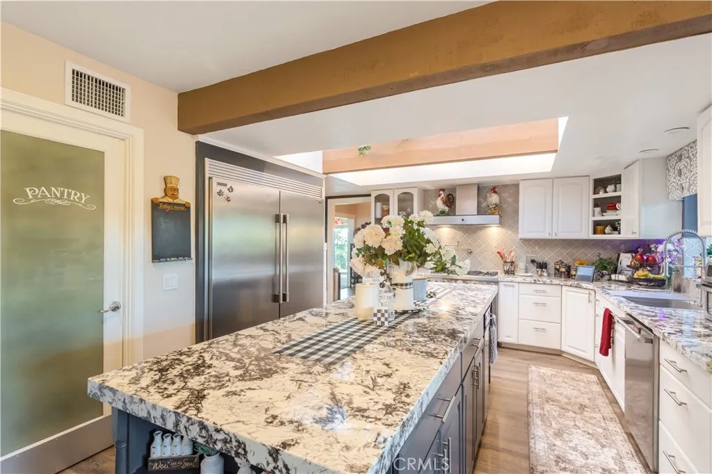 https://cdn.realtyfeed.com/cdn/127/306748980/5c0fd39b2db93fb5c943f5f3ce295d54.webp