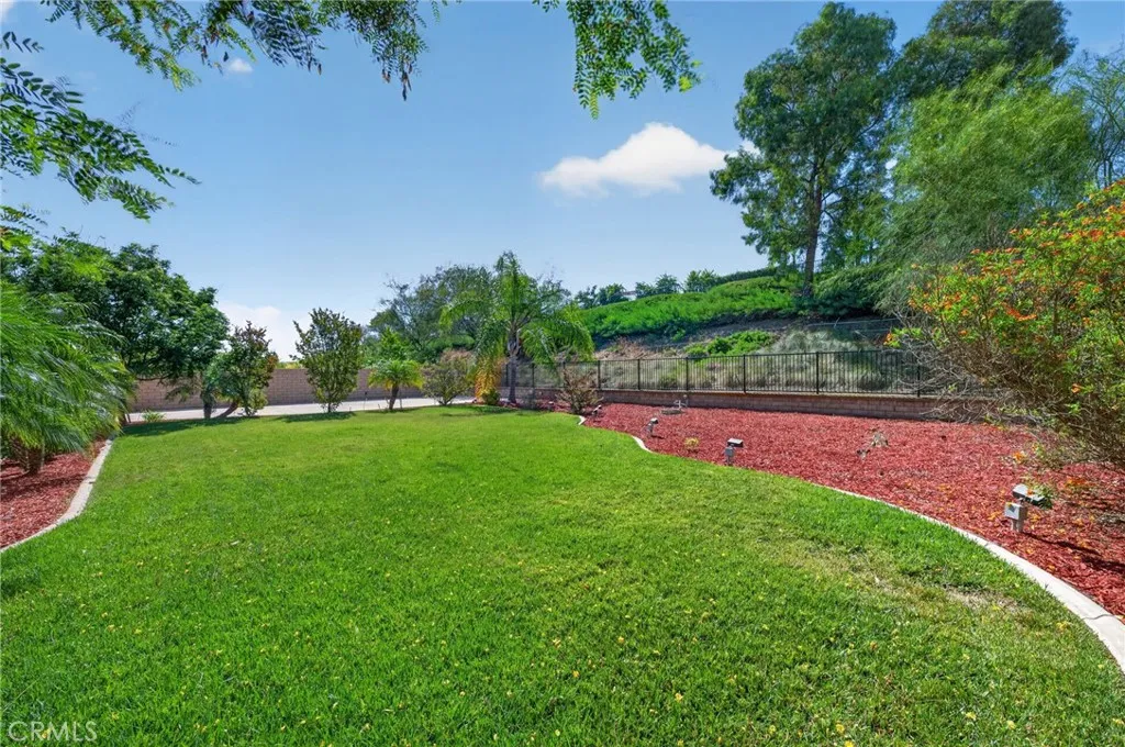 12687 Cathedral Ridge Way, Riverside, CA 92503 - Photo 5 of 71, Riverside, CA