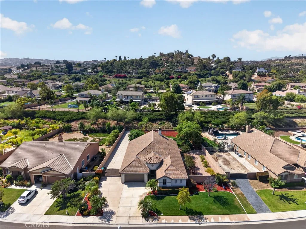 12687 Cathedral Ridge Way, Riverside, CA 92503 - Photo 3 of 71, Riverside, CA