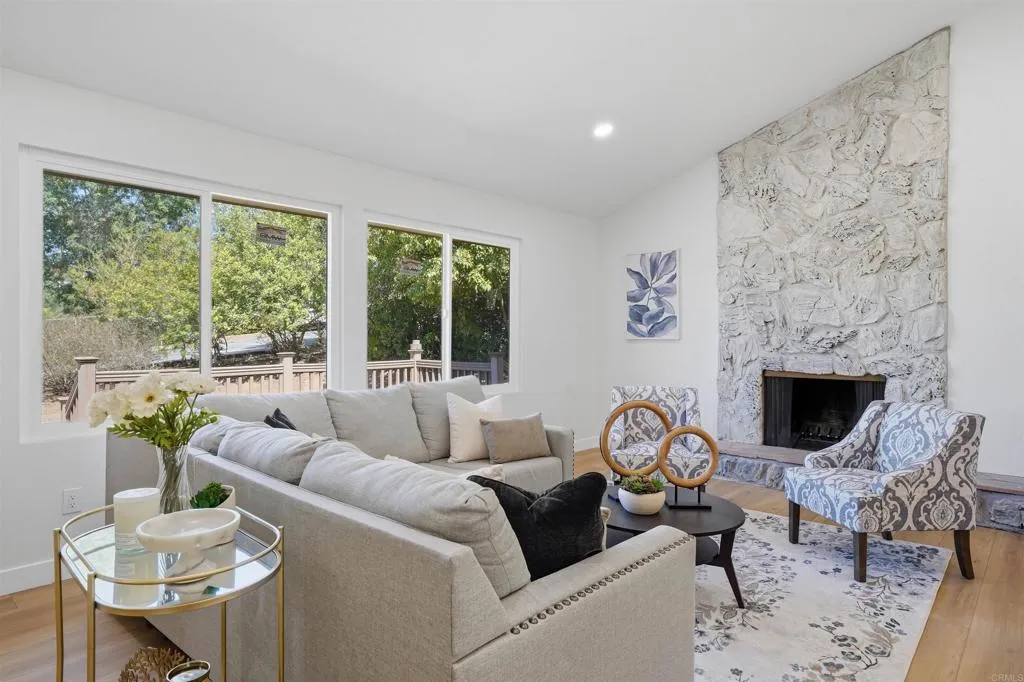 https://cdn.realtyfeed.com/cdn/127/306749008/3dc894682996e60f1b8d3cdcc93c0e3d.webp
