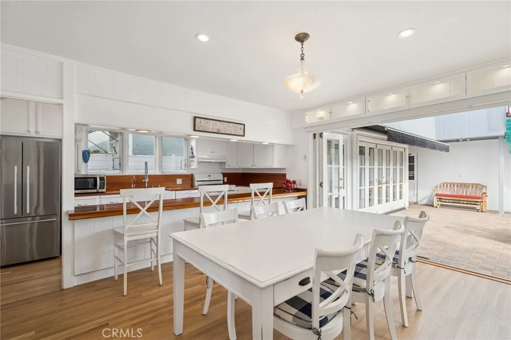 200 Grand Canal, Newport Beach, CA 92662 - Photo 3 of 40, Newport Beach, CA