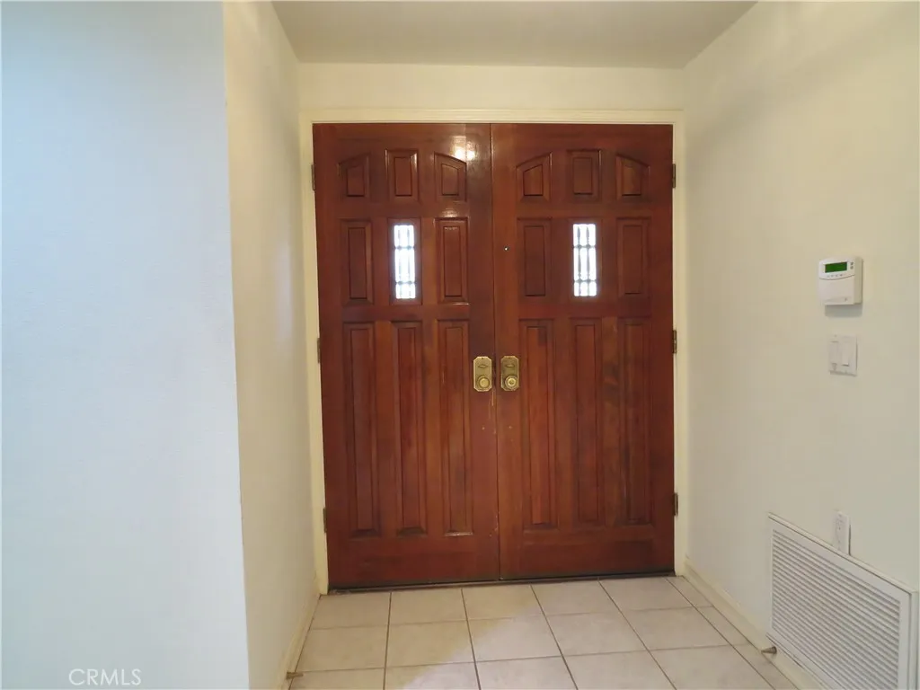19424 Crystal Ridge Lane, Porter Ranch, CA 91326 - Photo 4 of 27, Porter Ranch, CA