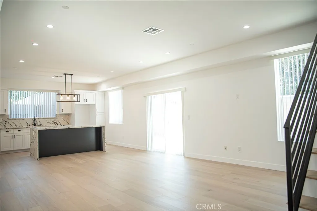 3046 West Boulevard, Los Angeles, CA 90016 - Photo 4 of 29, Los Angeles, CA