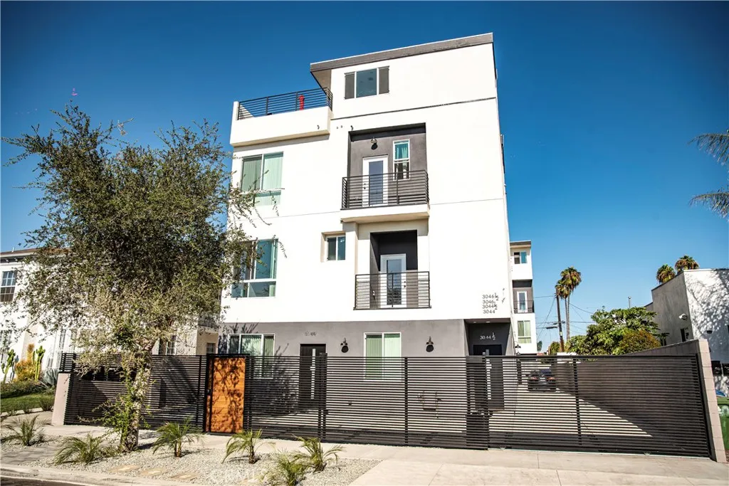 3046 West Boulevard, Los Angeles, CA 90016 - Photo 2 of 29, Los Angeles, CA