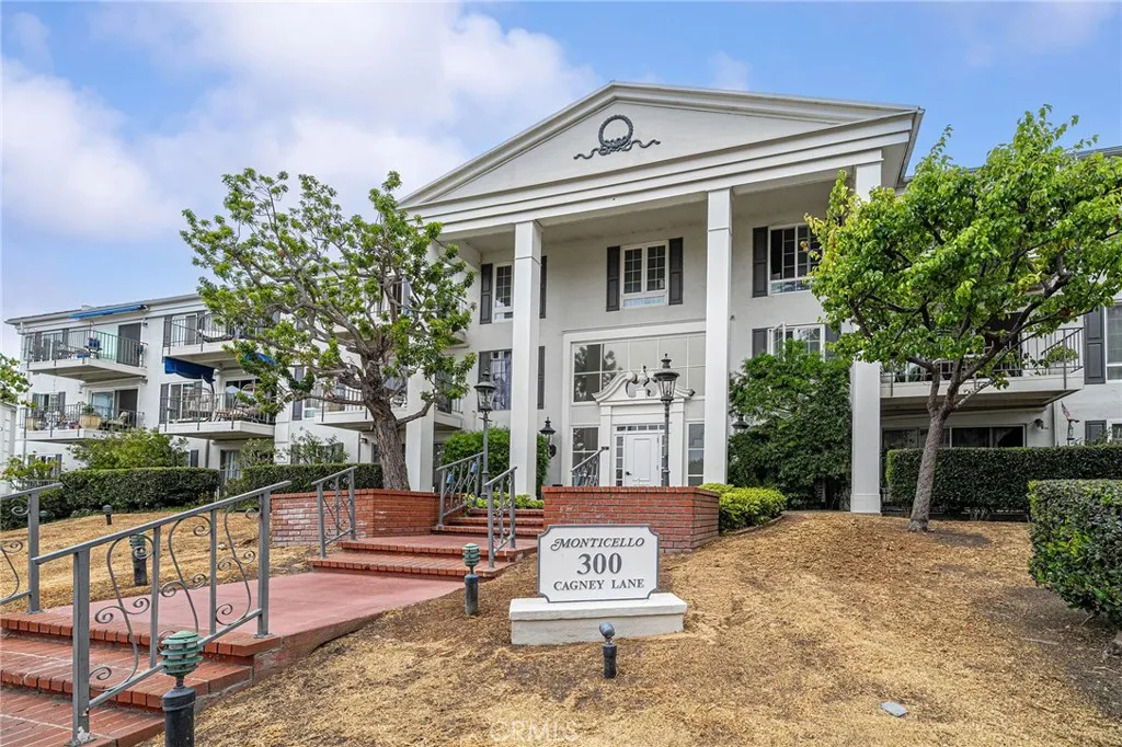 300 Cagney, Newport Beach, CA 92663 - Photo 5 of 35, Newport Beach, CA