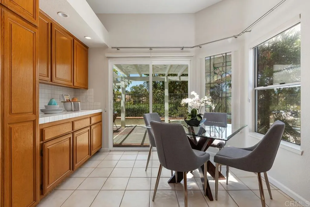 https://cdn.realtyfeed.com/cdn/127/306749079/b020c4170bf83f9854bb2259fcba640f.webp