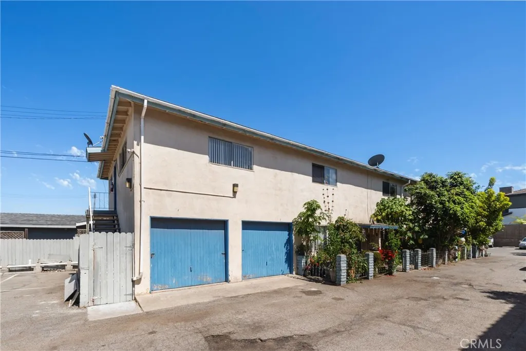 681 Victoria, Costa Mesa, CA 92627 - Photo 4 of 50, Costa Mesa, CA