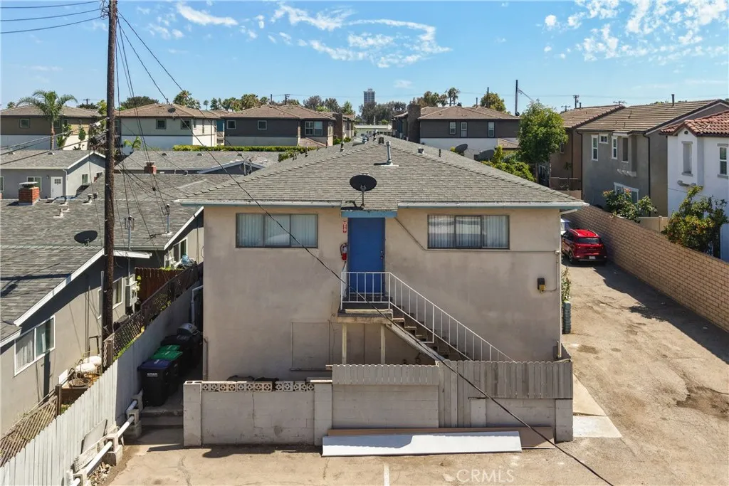 681 Victoria, Costa Mesa, CA 92627 - Photo 2 of 50, Costa Mesa, CA