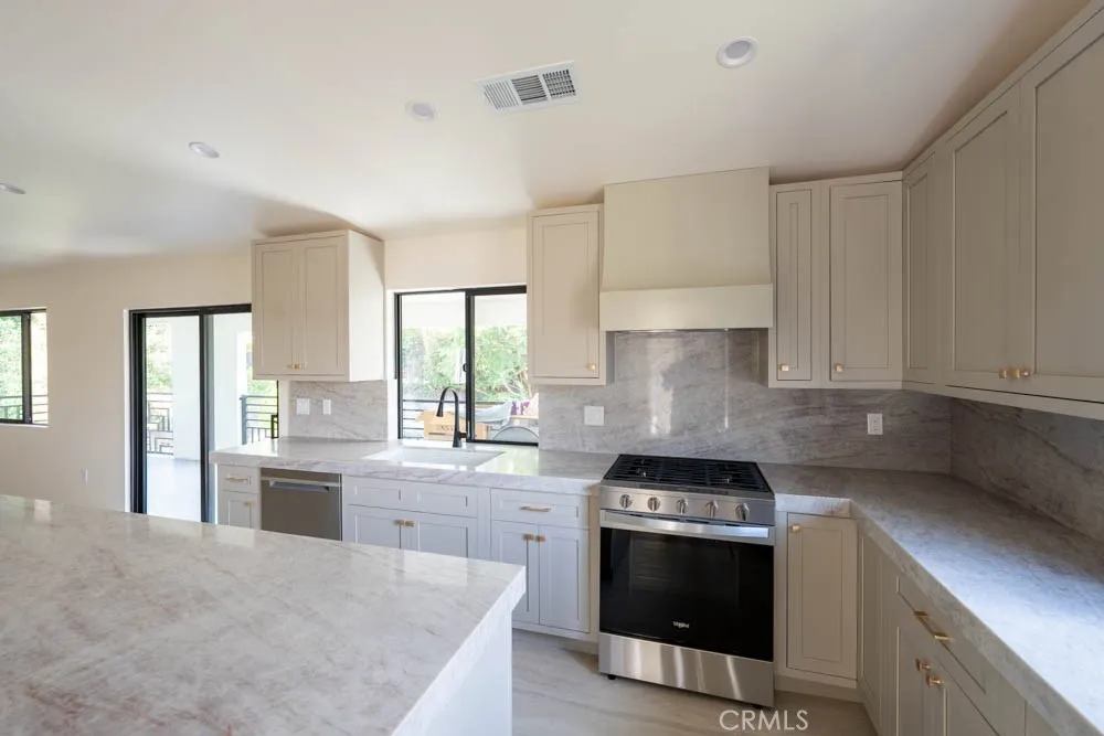 2217 Loma Verde Dr Unit A, Fullerton, CA 93833 - Photo 4 of 12, Fullerton, CA
