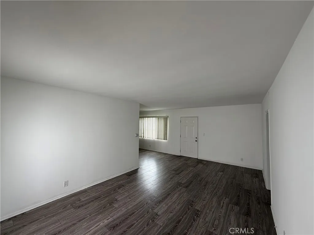 423 S Le Doux Rd Unit 10, Los Angeles, CA 90048 - Photo 5 of 18, Los Angeles, CA