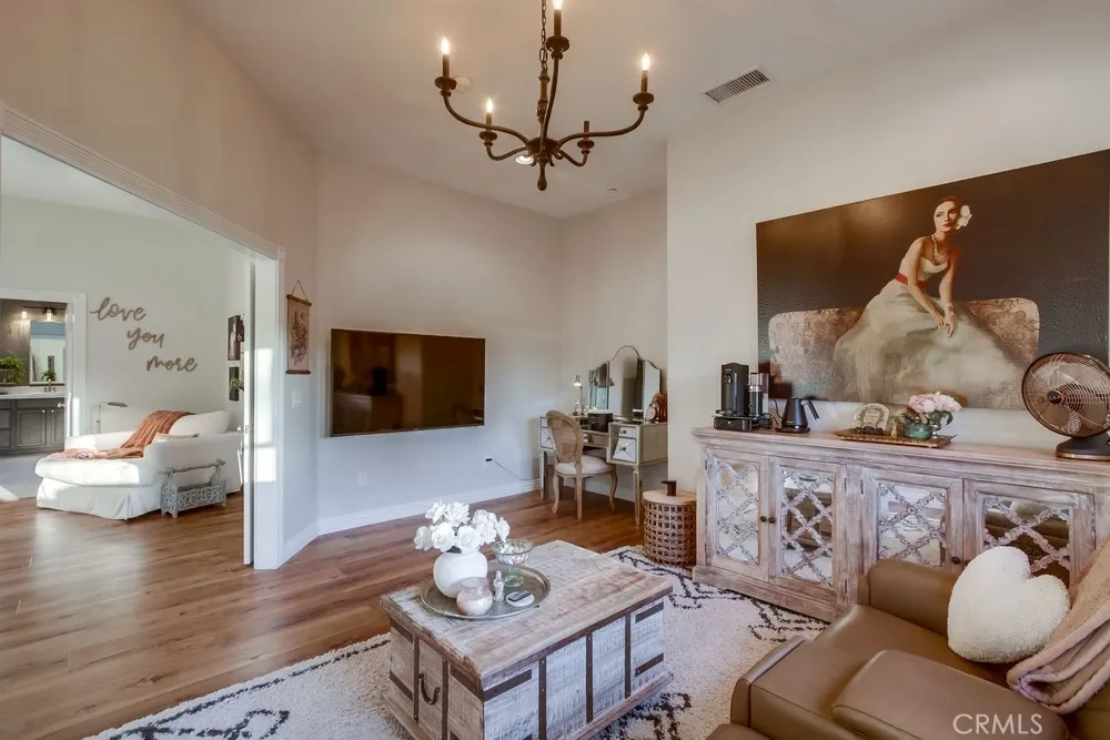 https://cdn.realtyfeed.com/cdn/127/306749117/27023671d481be93fb92eaa21f57d1f4.webp