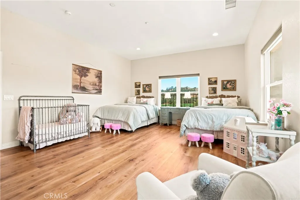 https://cdn.realtyfeed.com/cdn/127/306749117/4eaad5d0a86519eb51951730ca2e10f7.webp