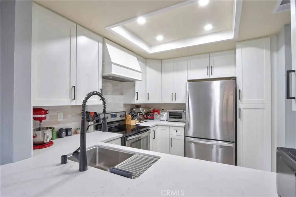 https://cdn.realtyfeed.com/cdn/127/306749125/2b3b0a4edbdda8701c2480980b2b9489.webp