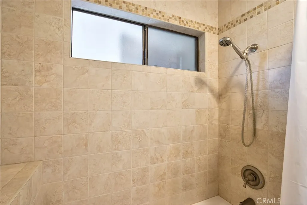 https://cdn.realtyfeed.com/cdn/127/306749125/9548c0a2018ad48e43f0d45fa6144906.webp
