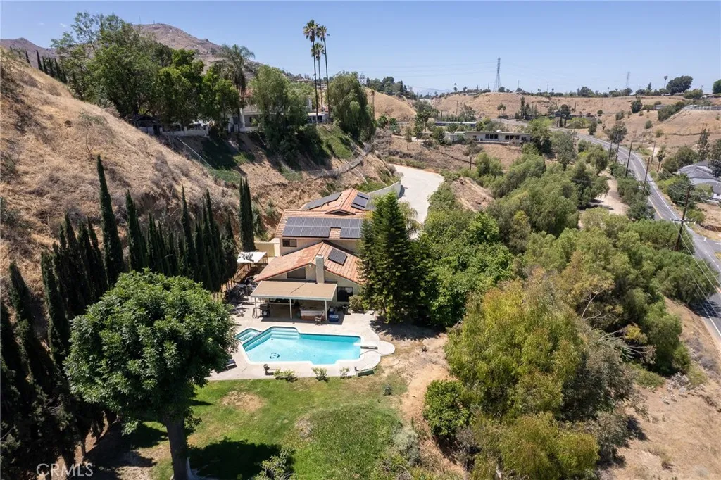 1815 Hilltop, Colton, CA 92324 - Photo 3 of 21, Colton, CA