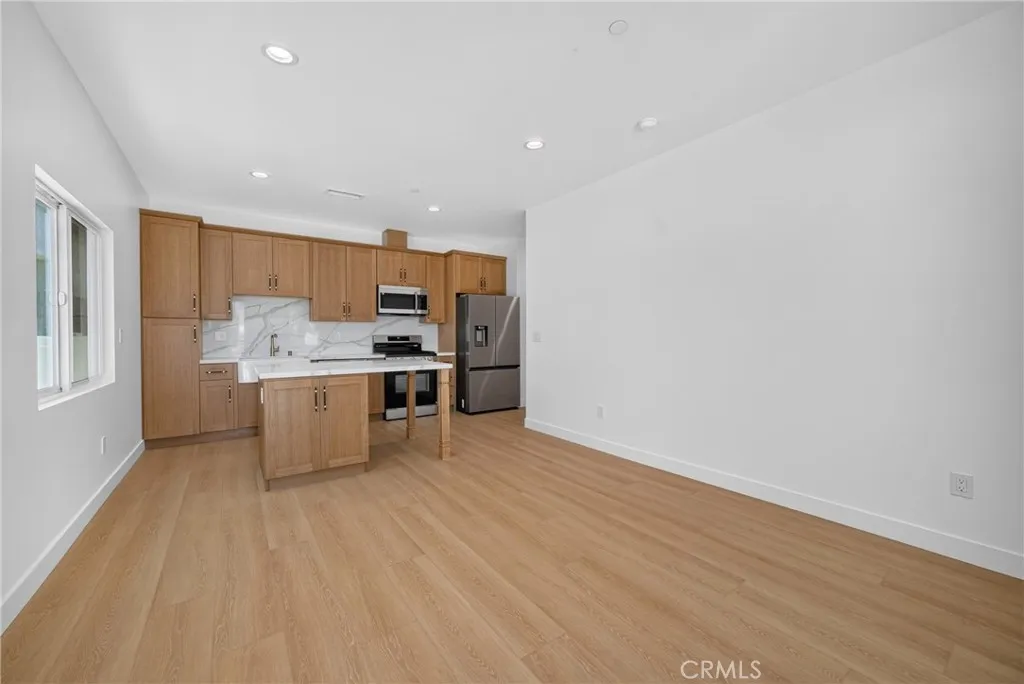 2937 10th, Los Angeles, CA 90018 - Photo 3 of 64, Los Angeles, CA