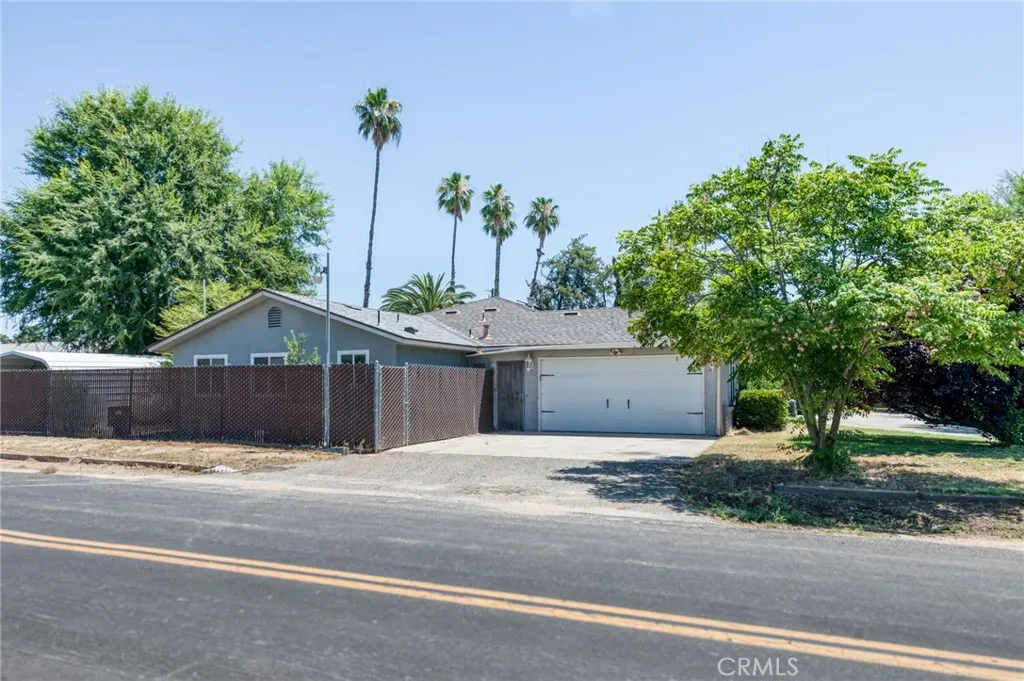 36837 Berkshire Drive, Madera, CA 93636 - Photo 4 of 59, Madera, CA