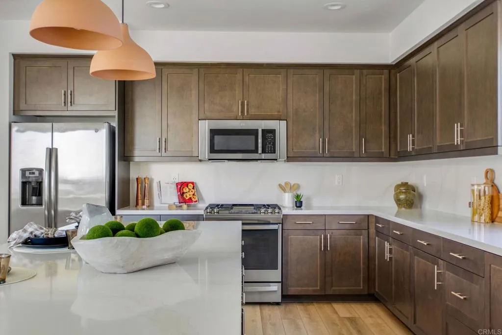 https://cdn.realtyfeed.com/cdn/127/306749169/34edb09b43415430af47c5924a9679c1.webp