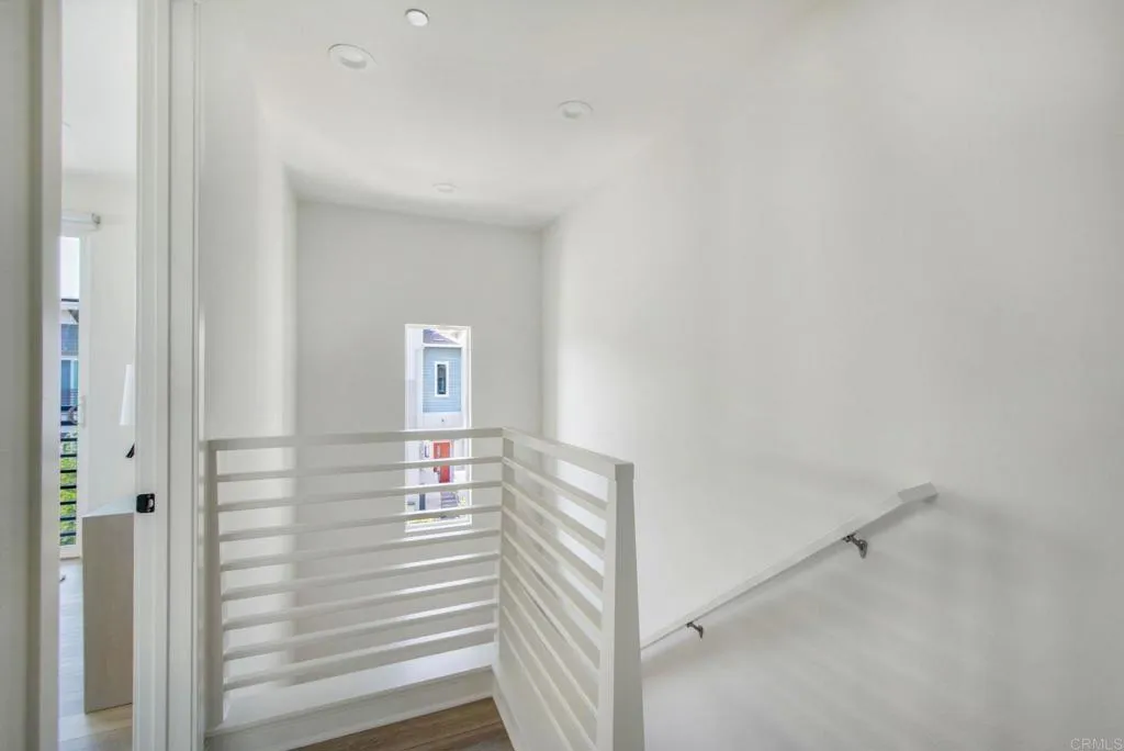 https://cdn.realtyfeed.com/cdn/127/306749169/83c3f7166e46c5a4660672b48fdaafef.webp