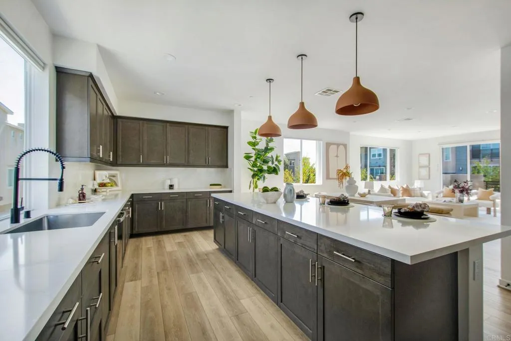 https://cdn.realtyfeed.com/cdn/127/306749169/b0f405aaceaab8532f94ac42c5f03de1.webp