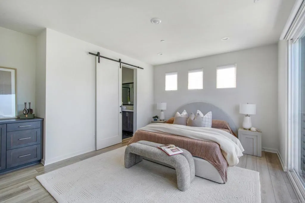 https://cdn.realtyfeed.com/cdn/127/306749169/ca6a3b251b0e72d20e9bf8ee5abfa779.webp