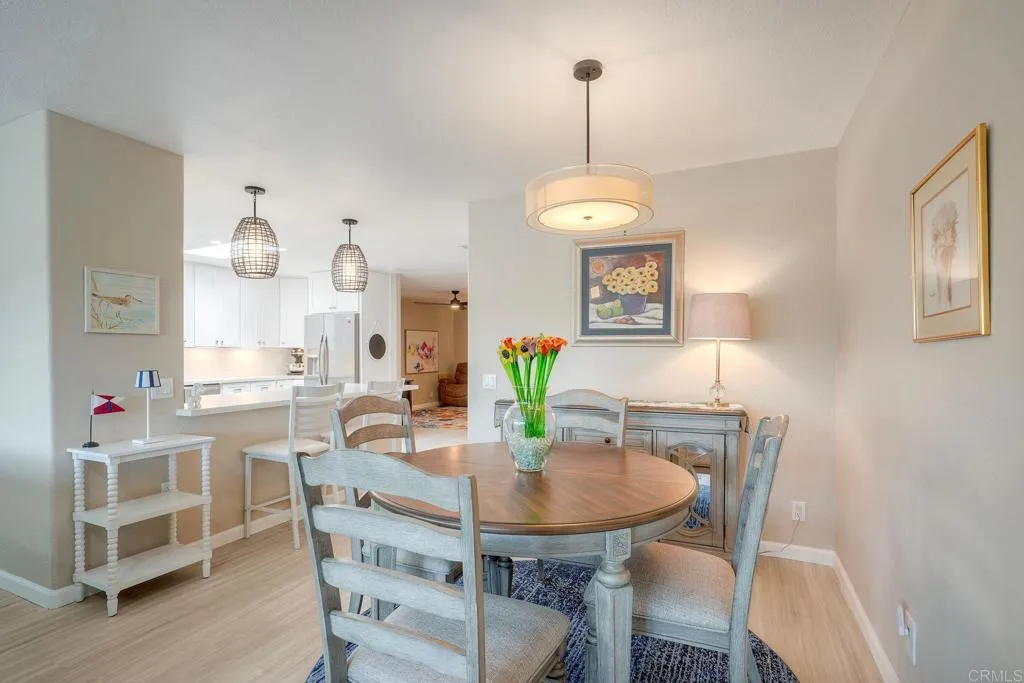 https://cdn.realtyfeed.com/cdn/127/306749210/39d13081c9674e99bf6411f0df8b5990.webp