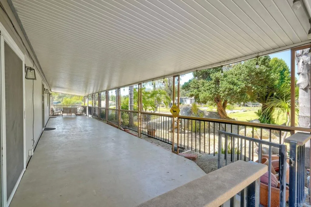 https://cdn.realtyfeed.com/cdn/127/306749210/bb13f686d5d9ec5e55ac06277d0e6c24.webp