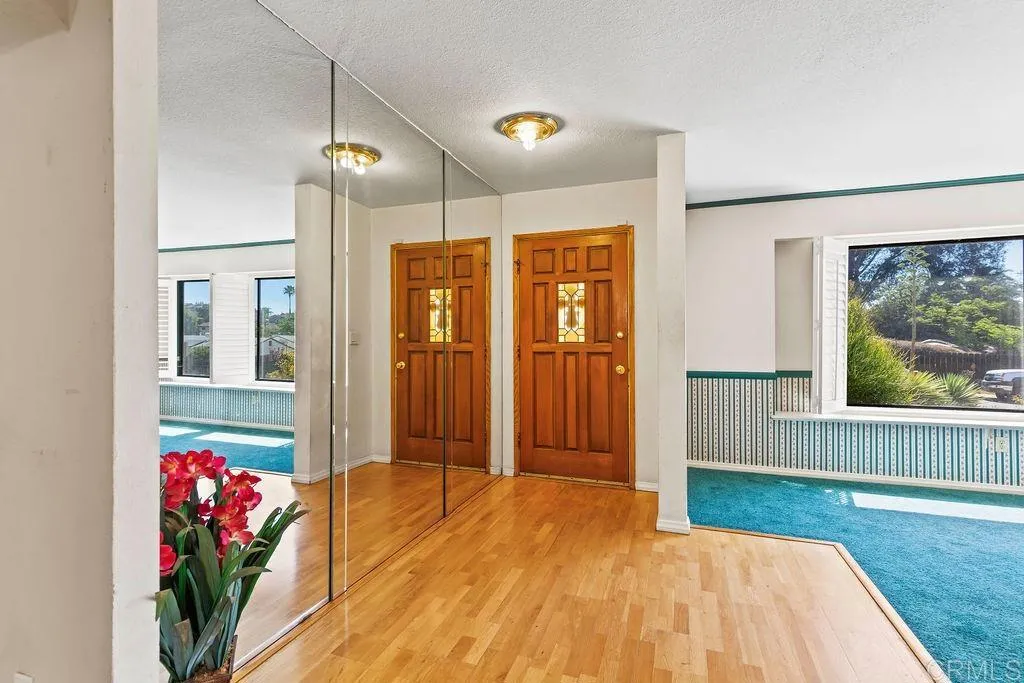 https://cdn.realtyfeed.com/cdn/127/306749216/f0f28bedb8580f41b4b3e4412ea7a5a5.webp