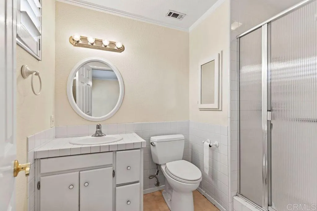 https://cdn.realtyfeed.com/cdn/127/306749216/f8c62db8a388406a5ae8b8b8b734fcdd.webp