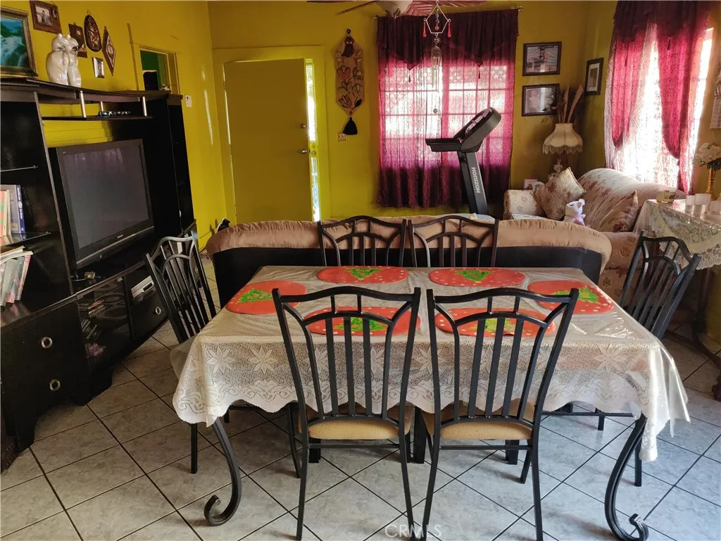 636 E 7th Street, Long Beach, CA 90813 - Photo 3 of 8, Long Beach, CA