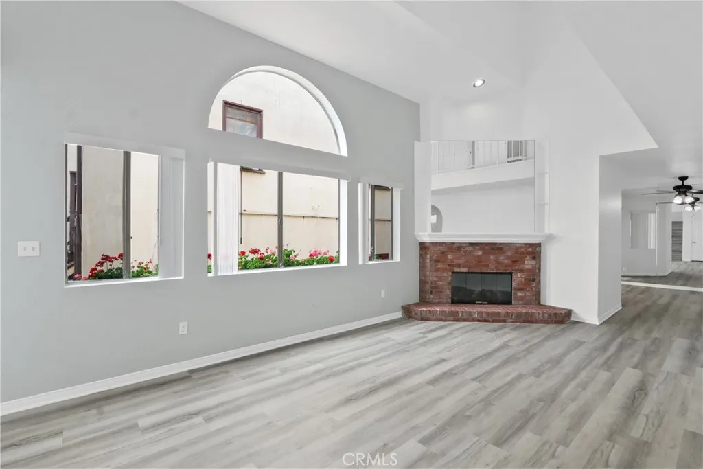 1052 Belmont Avenue Unit B, Long Beach, CA 90804 - Photo 3 of 21, Long Beach, CA