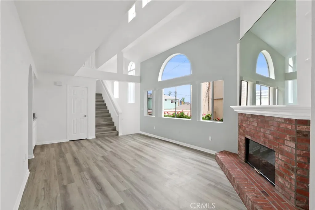 1052 Belmont Avenue Unit B, Long Beach, CA 90804 - Photo 4 of 21, Long Beach, CA