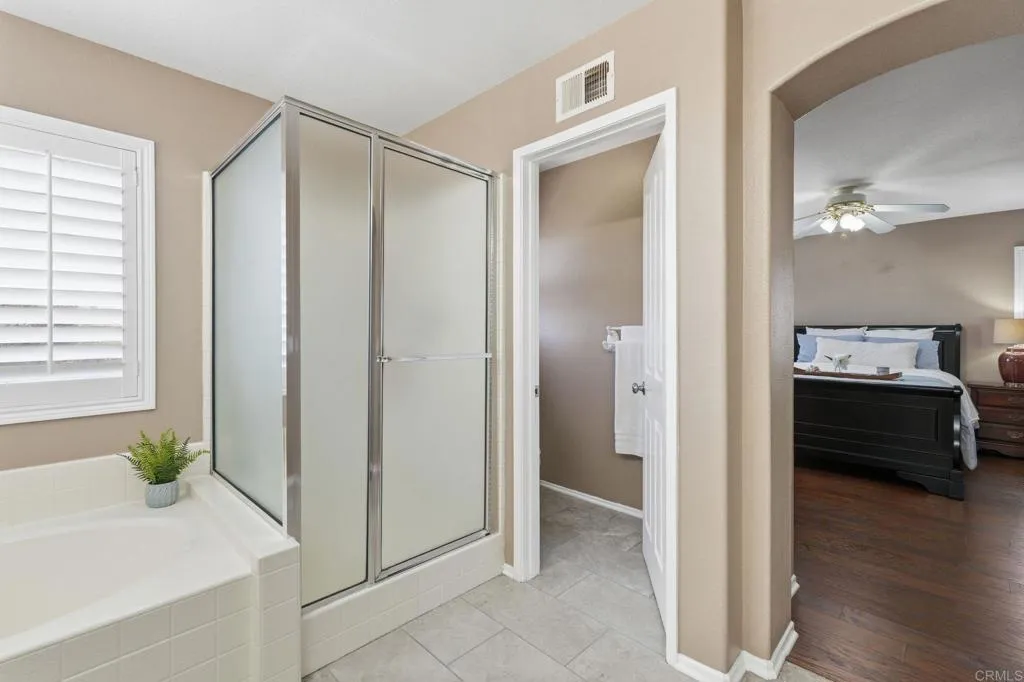 https://cdn.realtyfeed.com/cdn/127/306749252/4cf69d4d40df6da426d022b19ca7fb11.webp