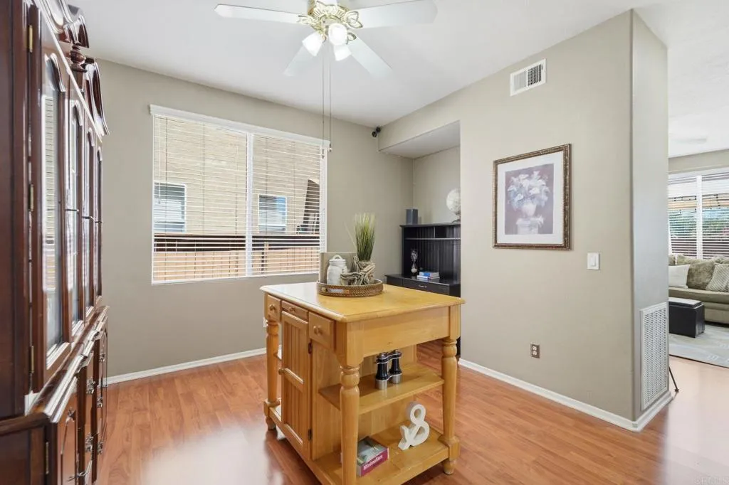 https://cdn.realtyfeed.com/cdn/127/306749252/526e213cd50cdd3e4bc12dc03456a96b.webp