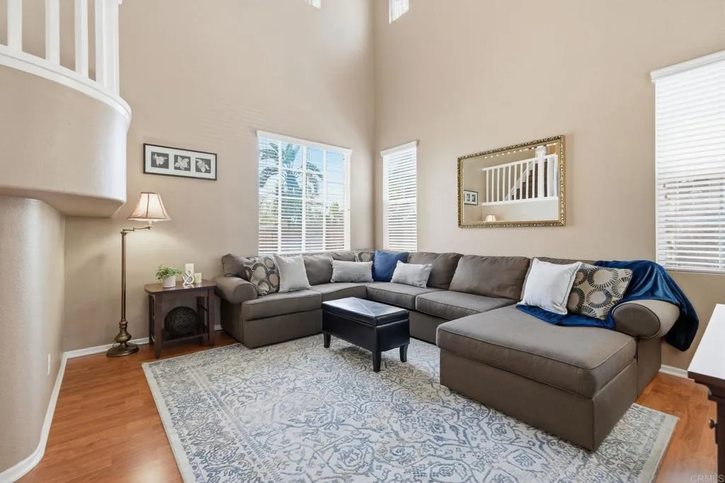 https://cdn.realtyfeed.com/cdn/127/306749252/ee12b28432a17fe66e203a79e652bef8.webp