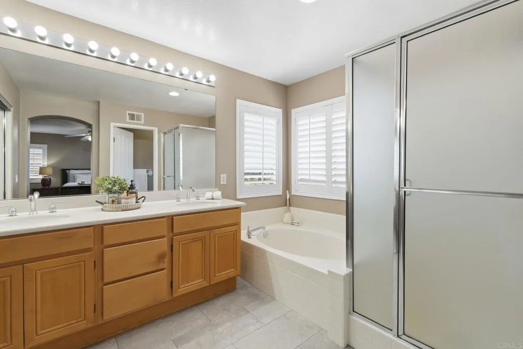 https://cdn.realtyfeed.com/cdn/127/306749252/f5acfd64903d6e26d7547eafc55e5aea.webp