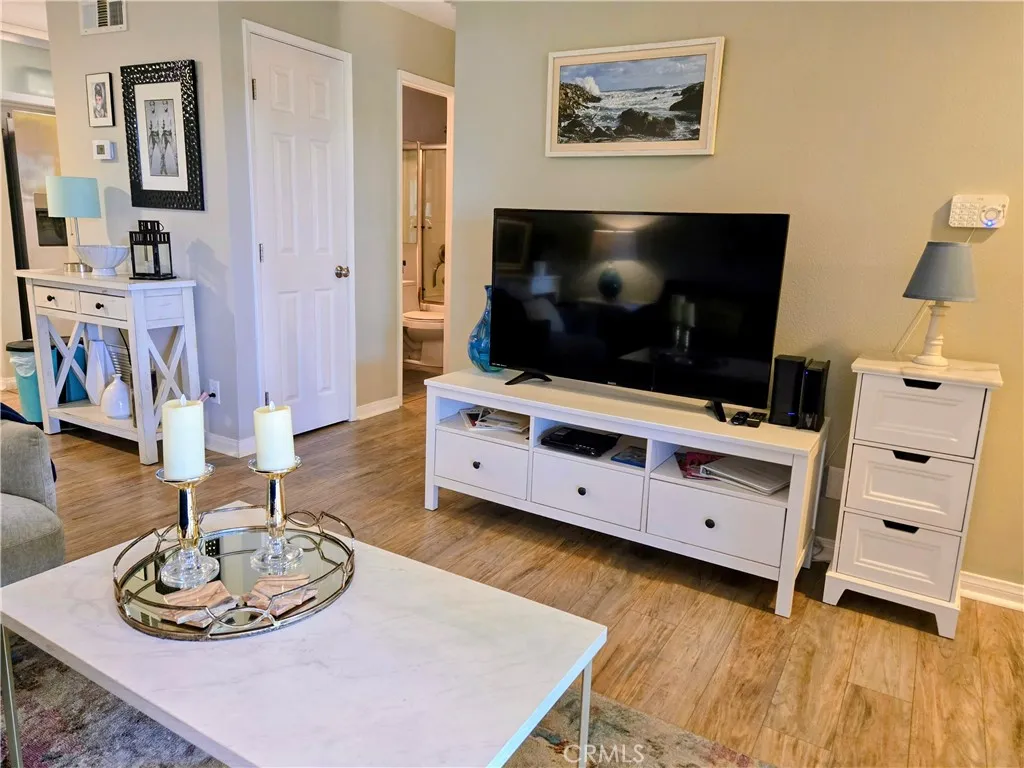 575 N Villa Court Unit 103, Palm Springs, CA 92262 - Photo 3 of 25, Palm Springs, CA
