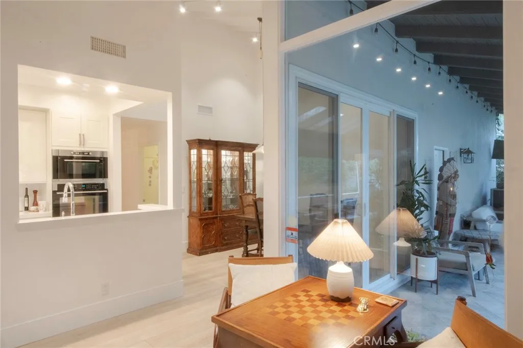2170 Vista Entrada, Newport Beach, CA 92660 - Photo 4 of 21, Newport Beach, CA