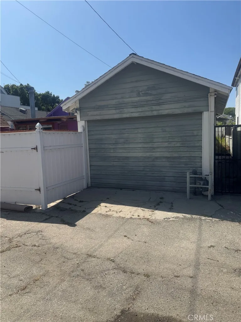 652 Navy Street, Santa Monica, CA 90405 - Photo 4 of 20, Santa Monica, CA