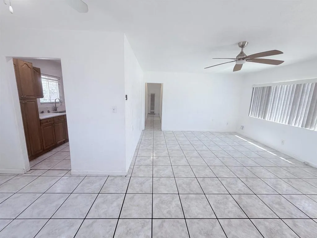 https://cdn.realtyfeed.com/cdn/127/306749289/4033908bab15478a8a6936d632426e0d.webp
